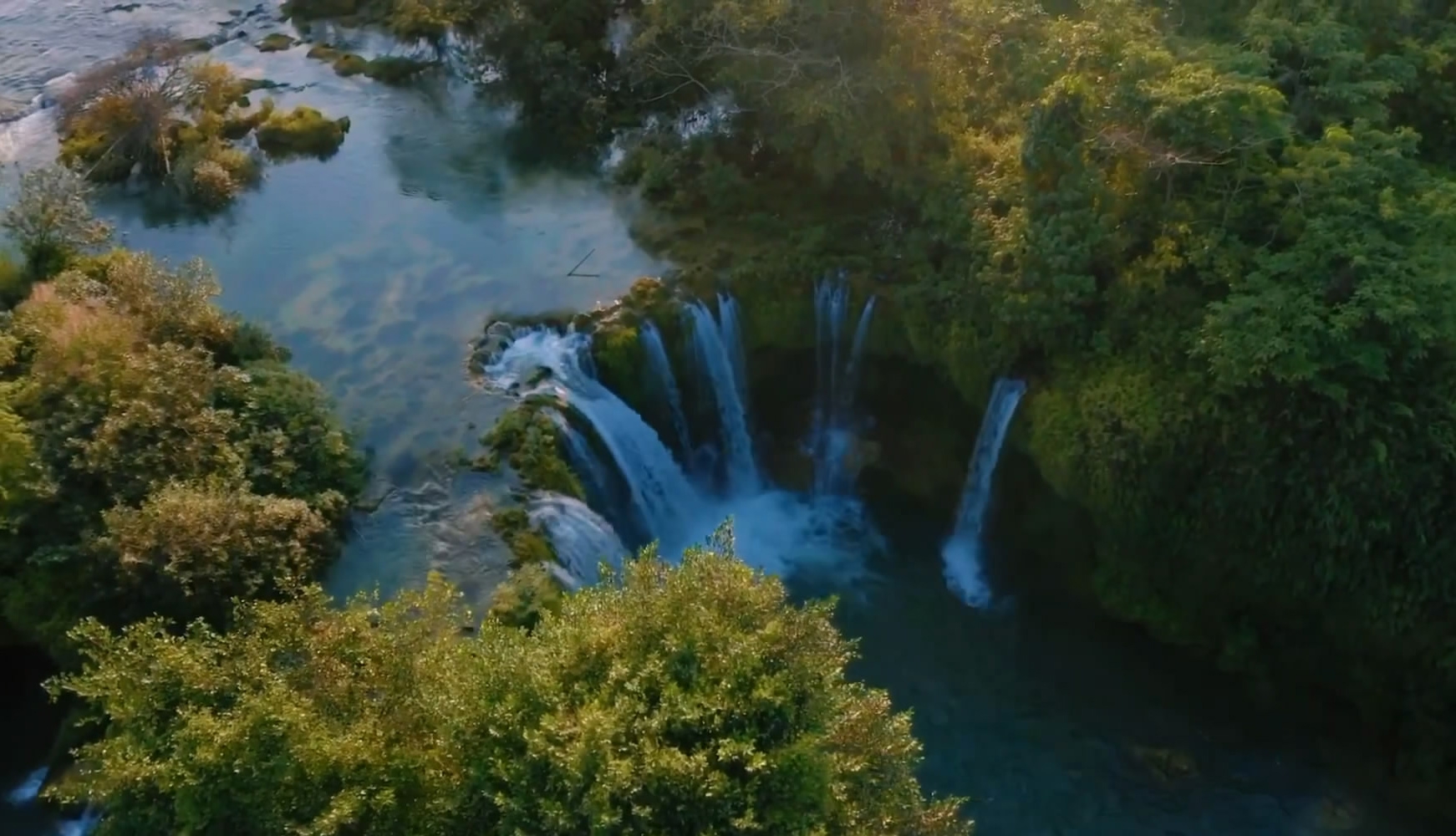 Cao Bang: Ban Gioc Waterfall Day Tour & Local Experiences