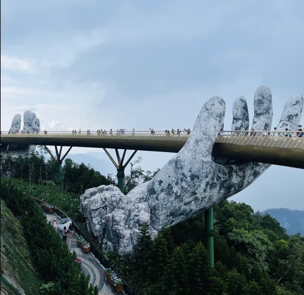 From Da Nang/Hoi An: Golden Bridge Ba Na Hills Full-Day Tour