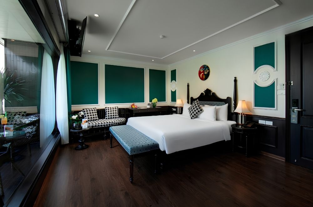 Genesis Regal Halong Bay Cruise