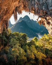 Cao Bang Loop Discovery: 3-Day Heritage & Nature Expedition 
