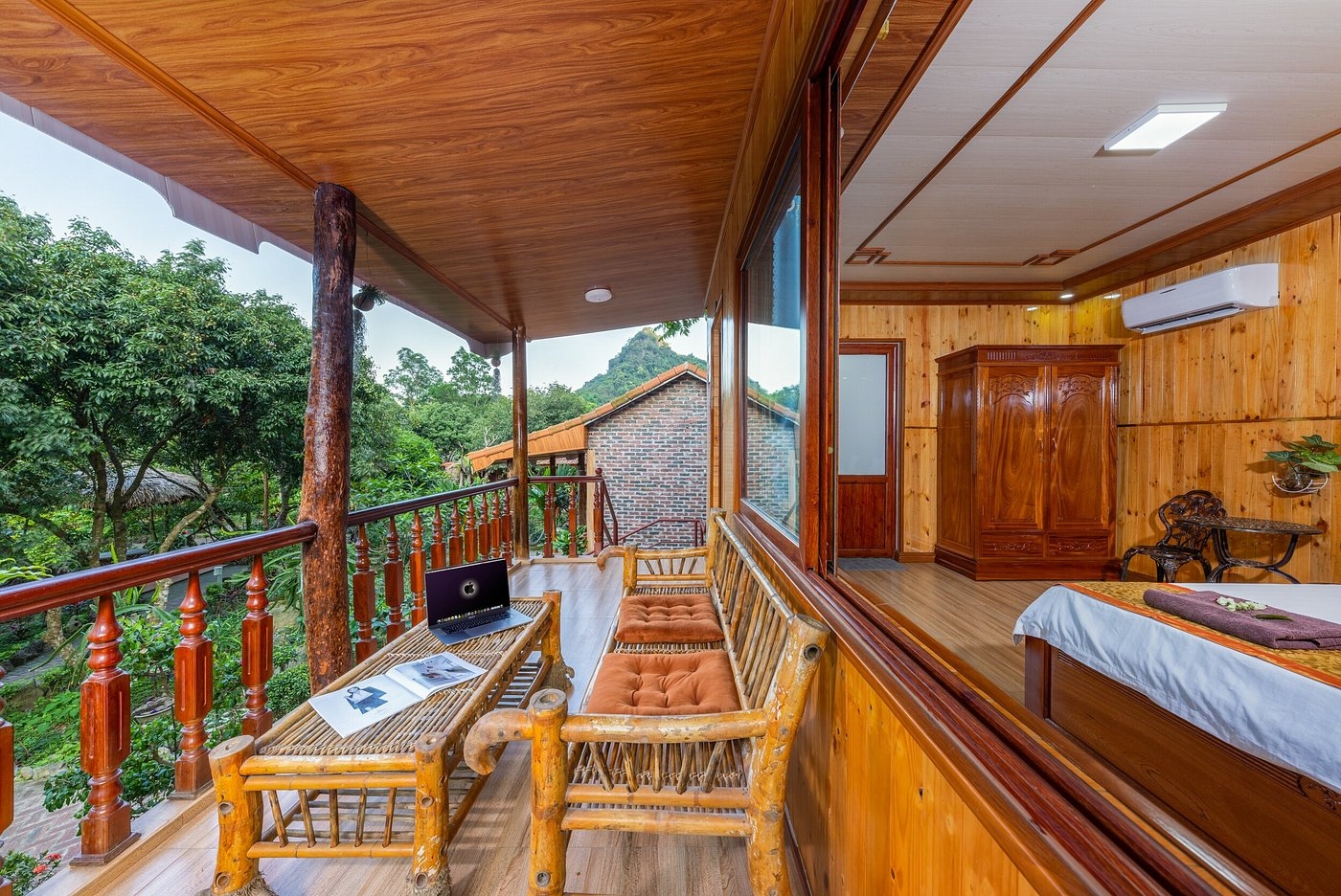 Lan Ha Bay 2 Days 1 Night Adventure