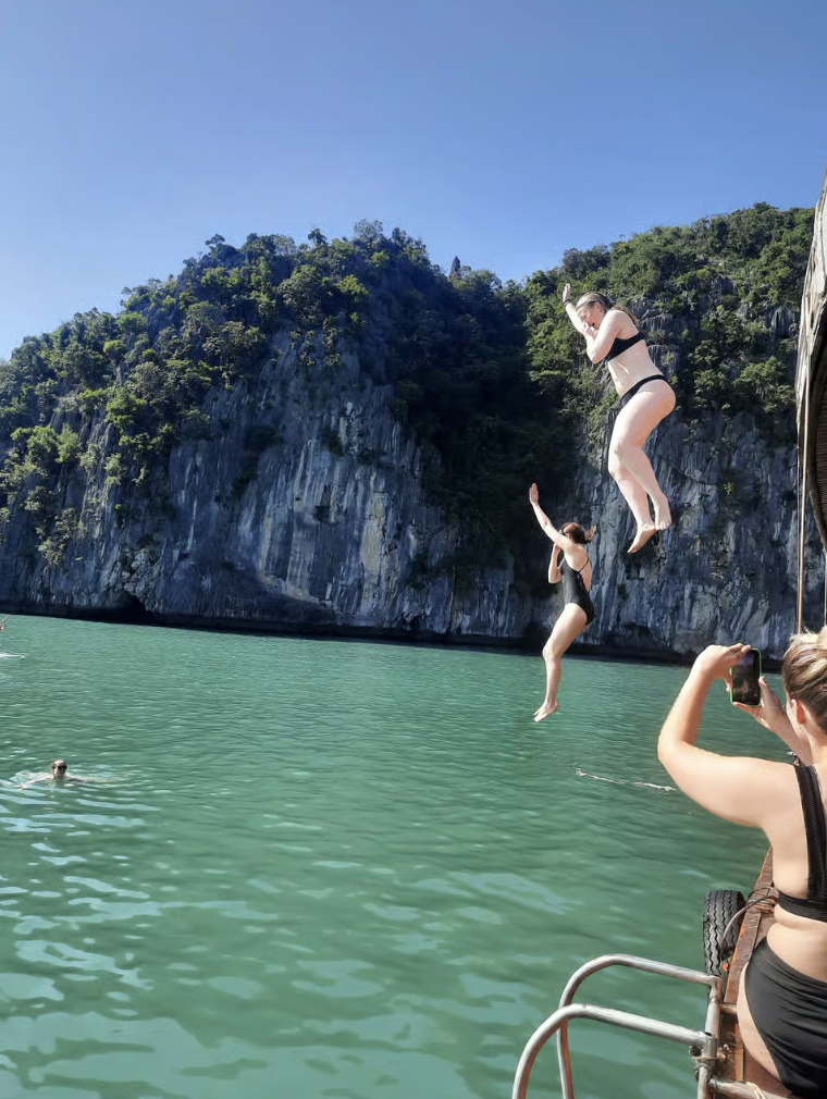 Lan Ha Bay 3D2N: Peaceful Journey & Hidden