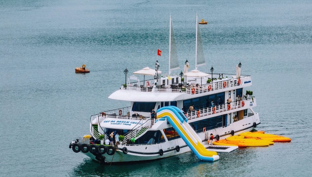 Tour vịnh Lan Hạ nửa ngày| Du thuyền tham quan vịnh Lan Hạ 