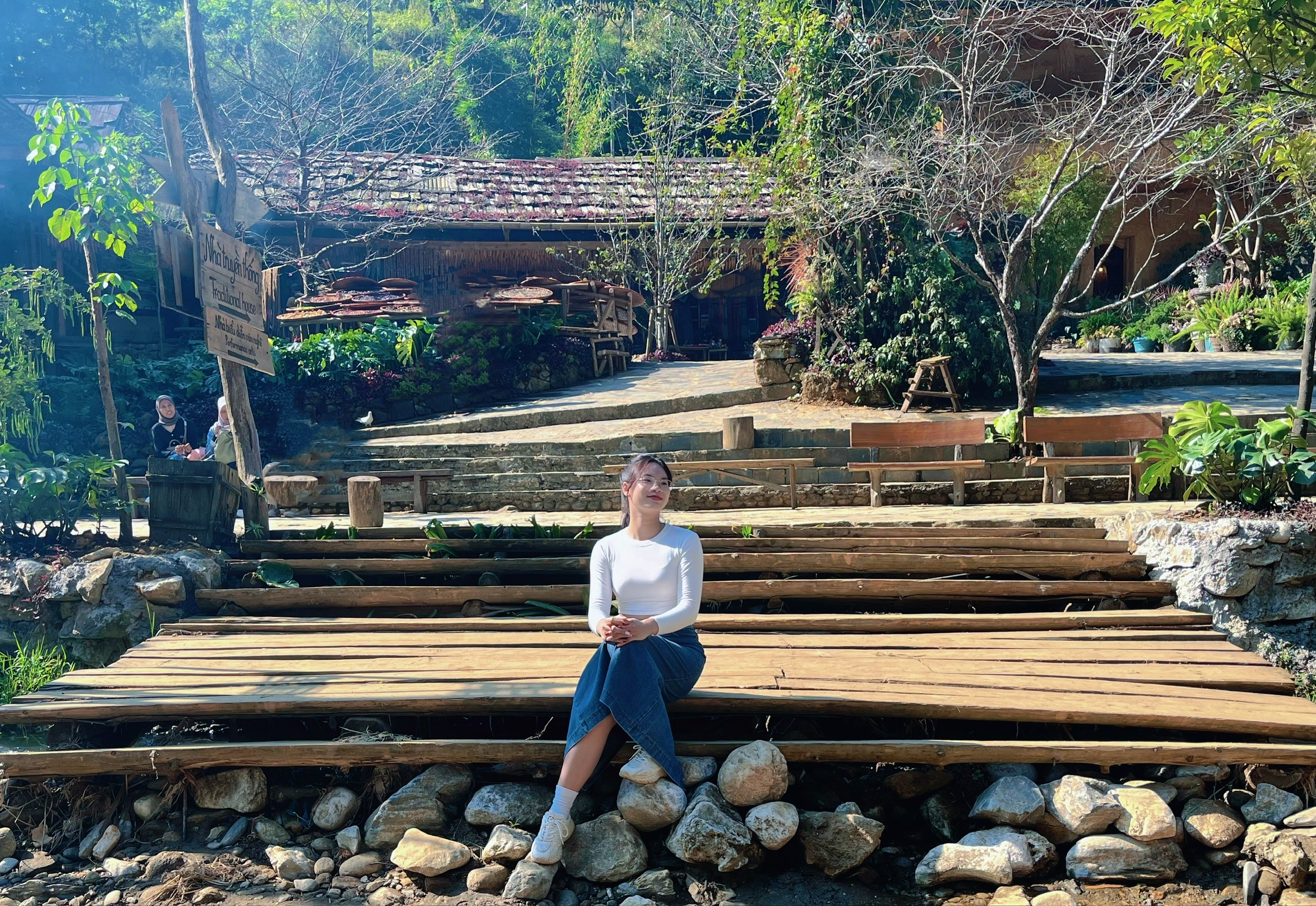 Sapa 2 Days 1 Night – Trekking & Bungalow Experience