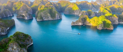 lan-ha-bay.jpg